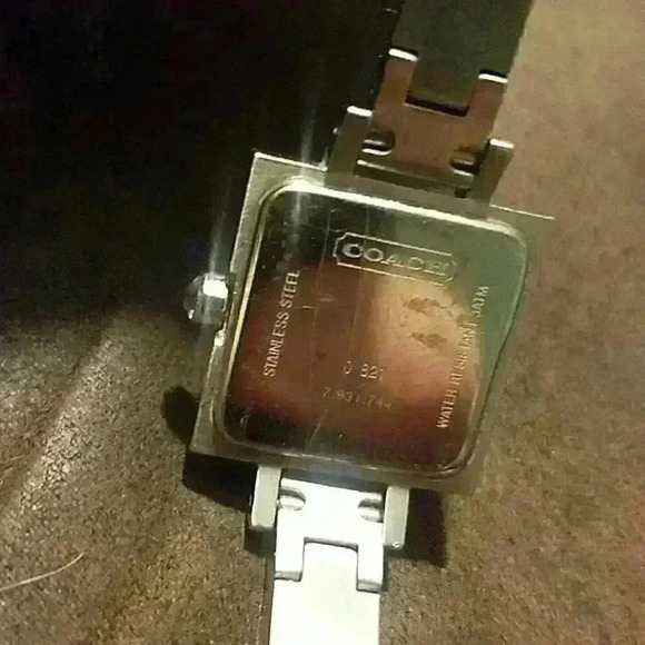 Coach watch - Picture 2 of 4